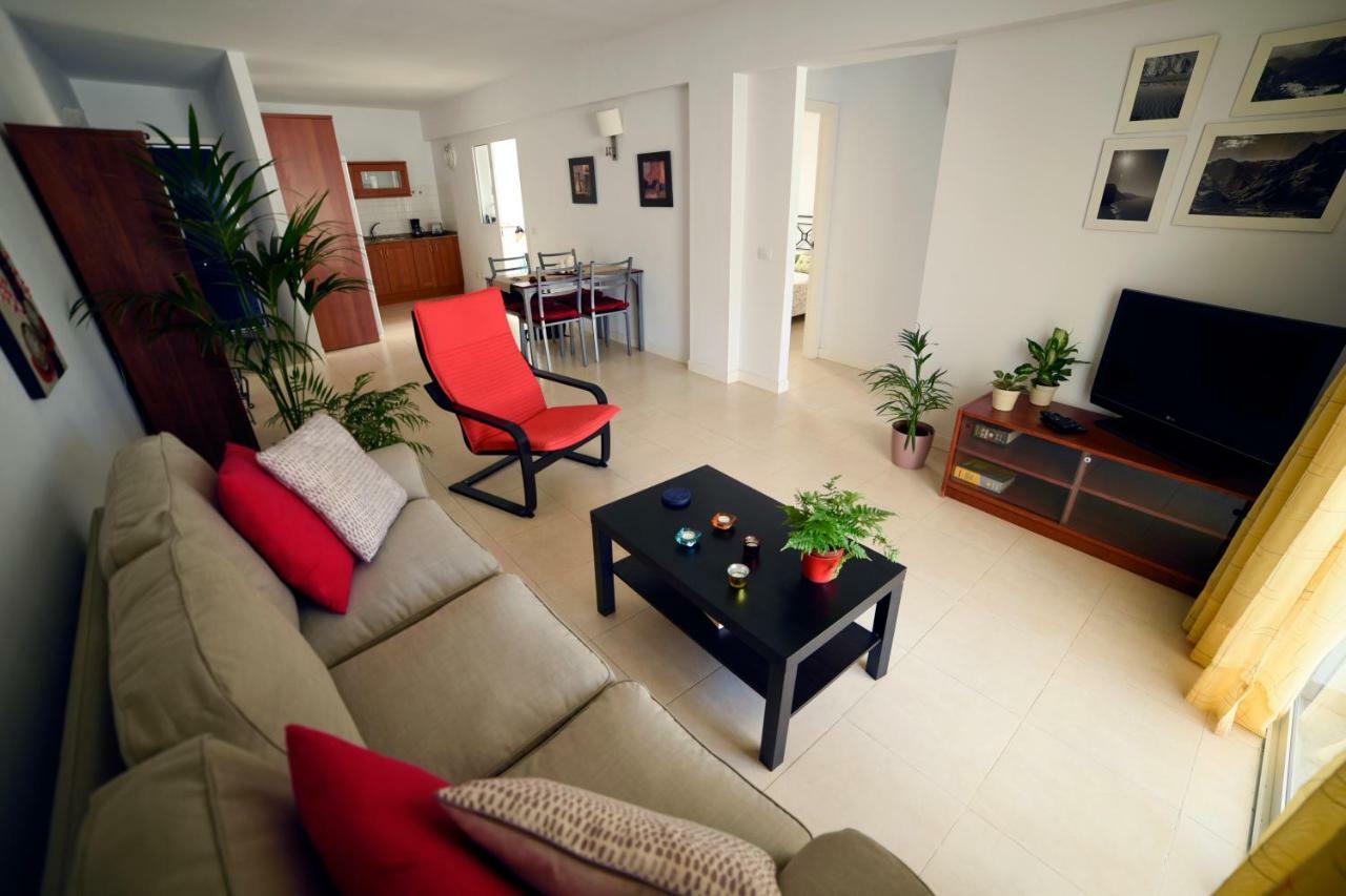 شقة Casa Lola أَغايتي المظهر الخارجي الصورة