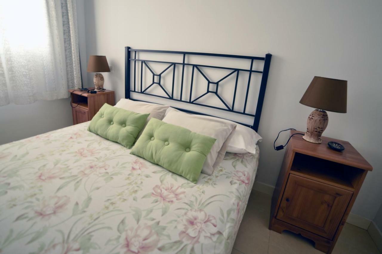 شقة Casa Lola أَغايتي المظهر الخارجي الصورة